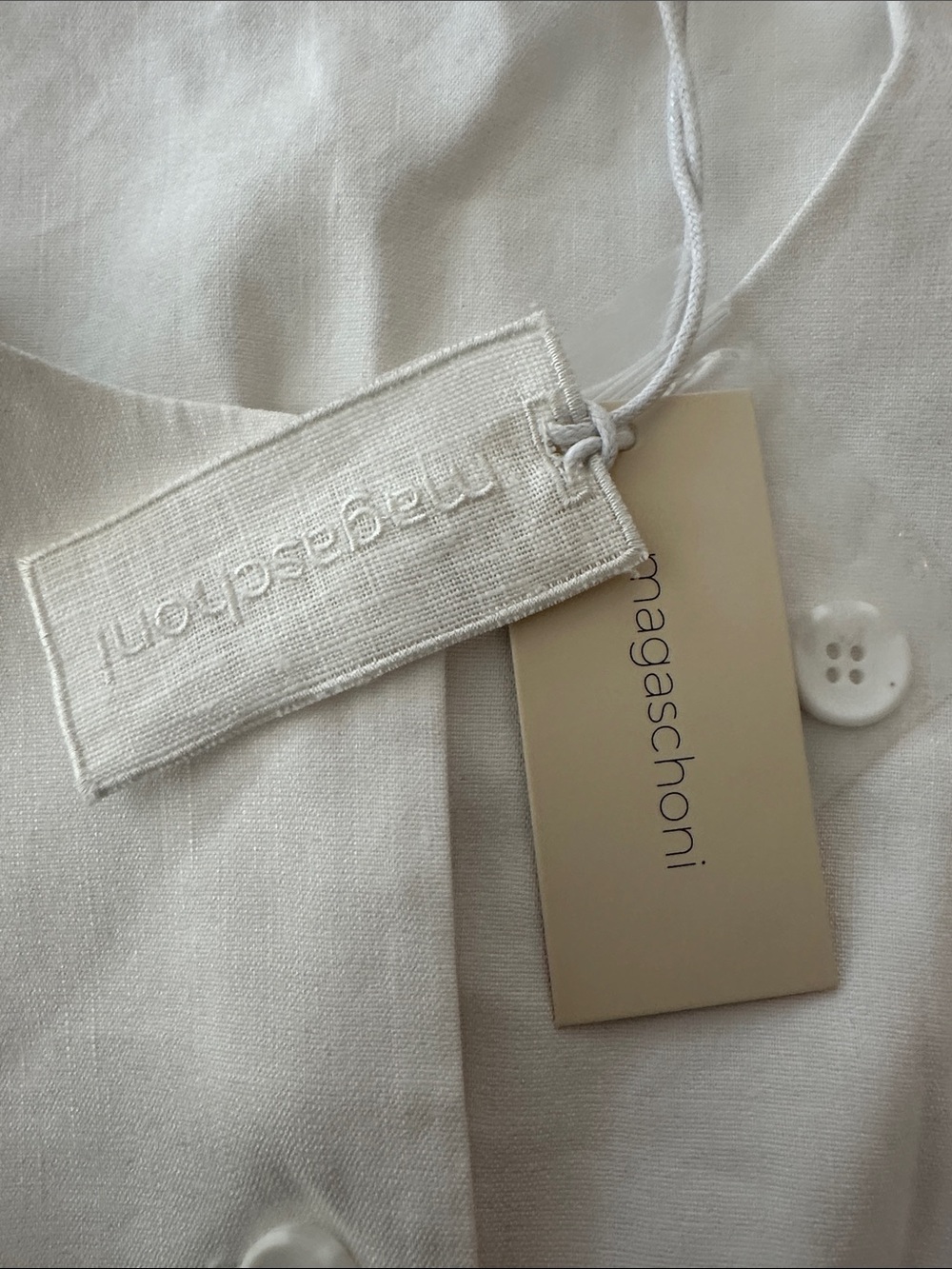 NWT Magaschoni Linen Vest, Size M, White - Picture 4 of 6